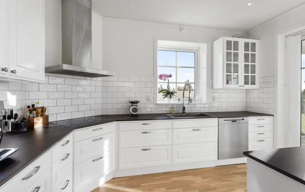 121 XN 001 Prismavision Europe AB