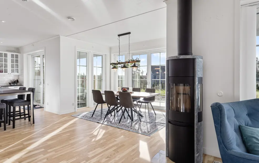 114 XN 001 Prismavision Europe AB